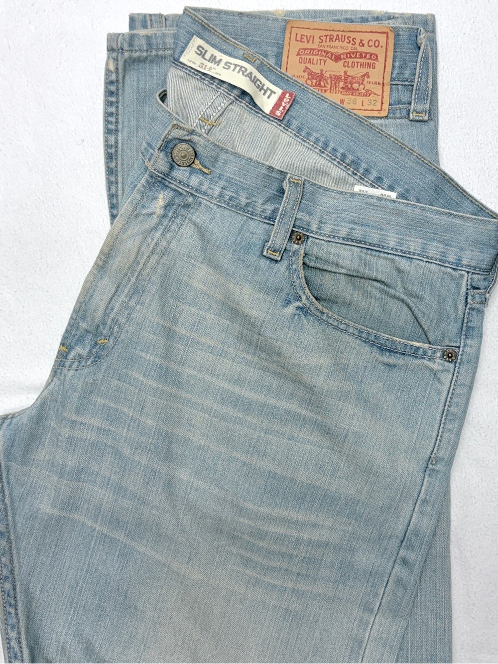 Levis 514 Slim Straight Distressed Jeans Mens W36 L32 Light Wash Cotton